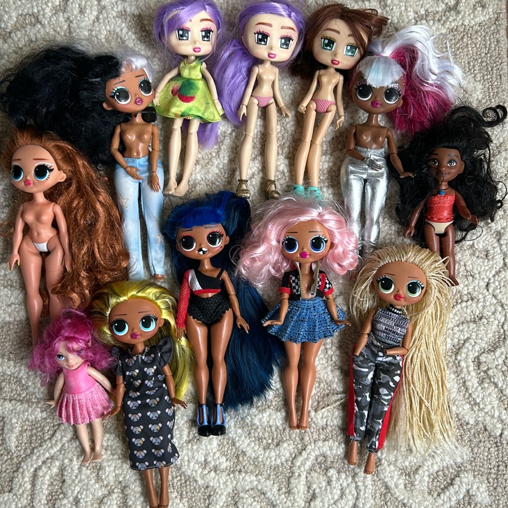 Big lot of LOL OMG Dolls & Boxy Dolls